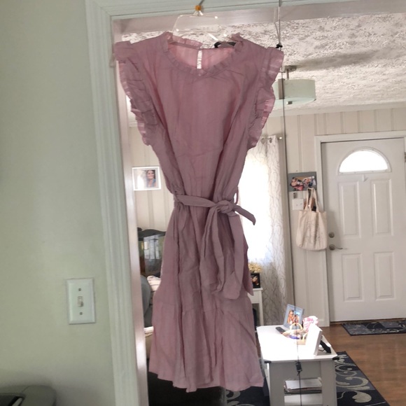 Beautiful Lavender dress brand new with tag - Picture 2 of 6